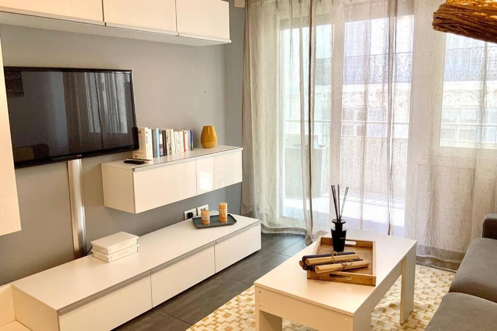 Cannes Plein Centre - 3 Min Croisette Et Plages Apartamento Exterior foto